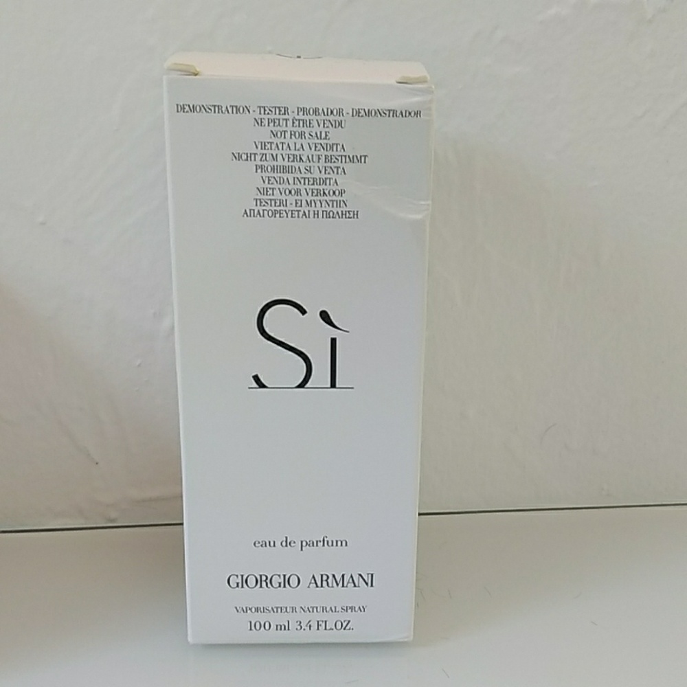 Giorgio Armani Si parfume